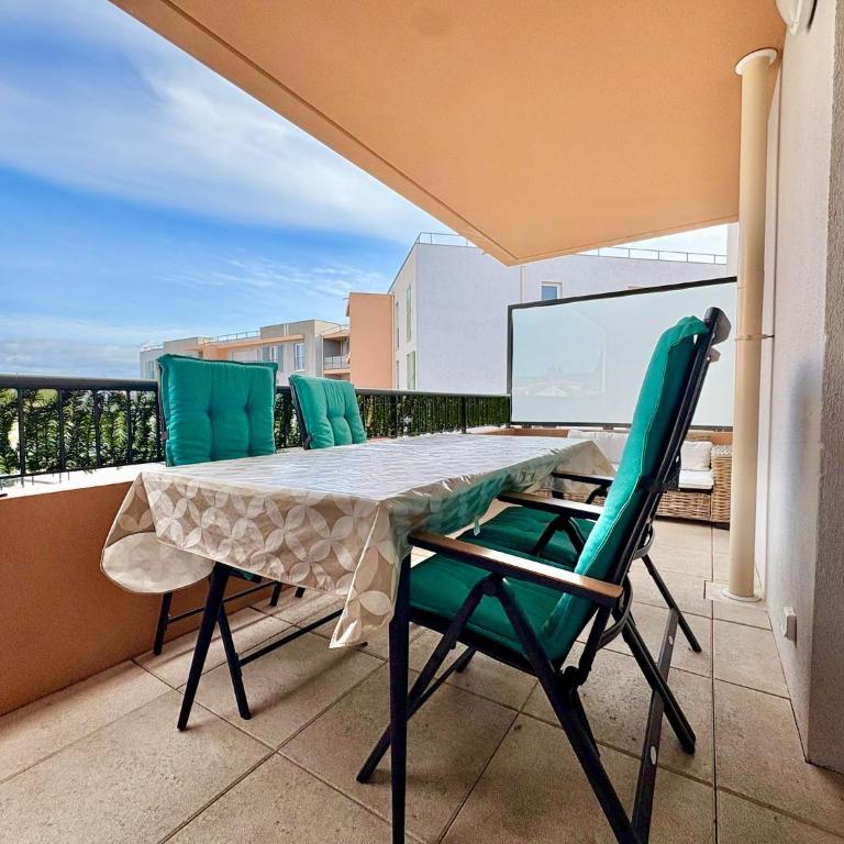 Appartement 6 voyageurs, terrasse, piscine et parking privé - Appartamento con 2 Camere da Letto - 4