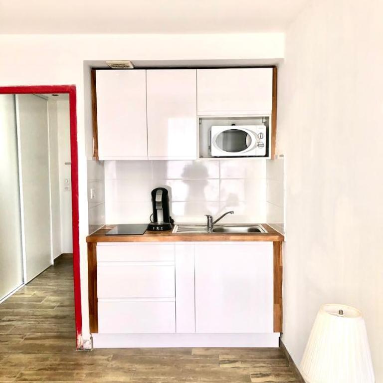 Studio a deux pas du centre ville et de la mer - Appartamento con 1 Camera da Letto - 7