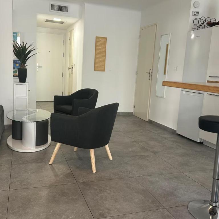 Bright Apt between Antibes & Juan-les-Pins - Apartment - 5