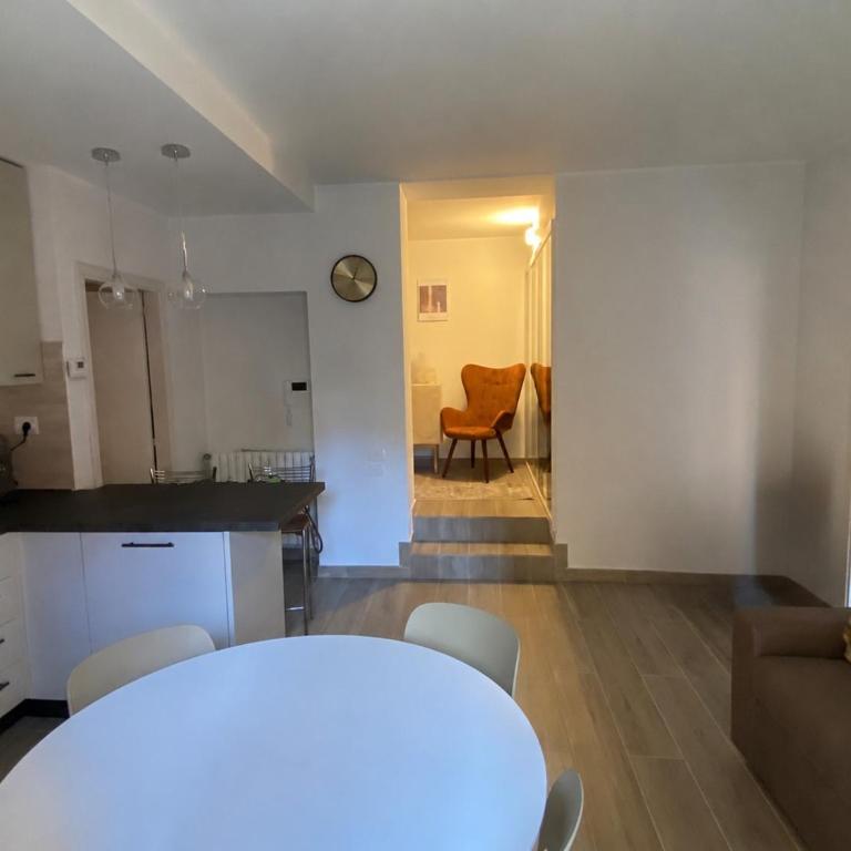La Casa sul Canale, Bologna by Short Holidays - Appartamento con 1 Camera da Letto - 2