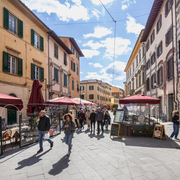 VeryneartheTowerPisa Ideal for Families & Friends - Two-Bedroom Apartment with Balcony - 7