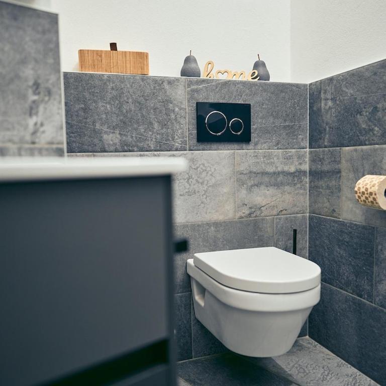 ClaTo Living Merano - Etschmann Studio Apartment with Balcony - Appartamento con 1 Camera da Letto - 4