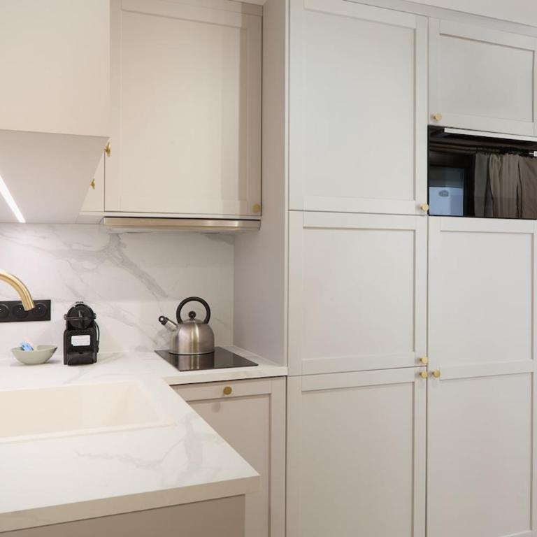 Luxury Apartment in the Heart of Paris (9eme) - Appartement 2 Chambres - 13