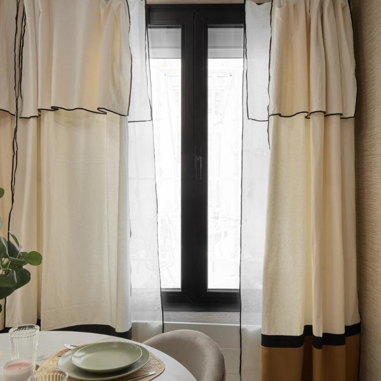 Luxury Apartment in the Heart of Paris (9eme) - Appartement 2 Chambres - 20