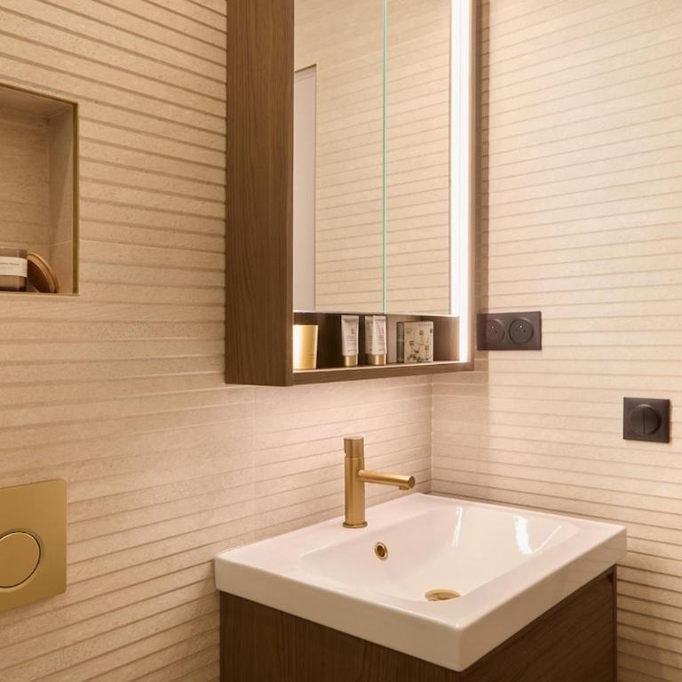 Luxury Apartment in the Heart of Paris (9eme) - Appartement 2 Chambres - 27