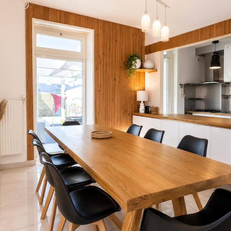 Maison familiale 8 pers Billard jardin privatif - Four-Bedroom House - 12