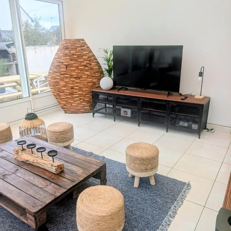 Maison familiale 8 pers Billard jardin privatif - Four-Bedroom House - 23