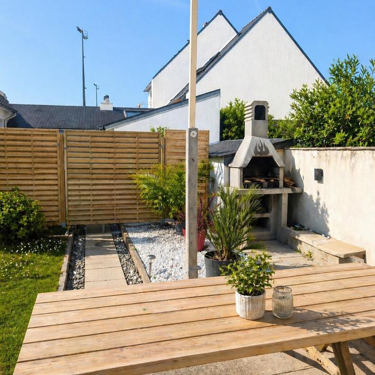 Maison familiale 8 pers Billard jardin privatif - Four-Bedroom House - 28