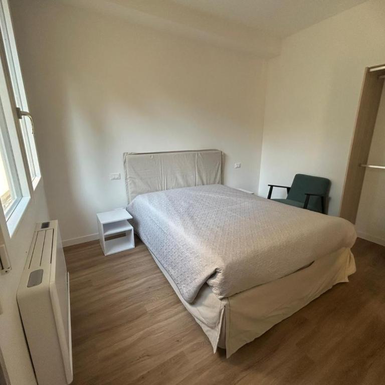 Daisy Garden 2, Bologna by Short Holidays - Two-Bedroom Apartment - 5