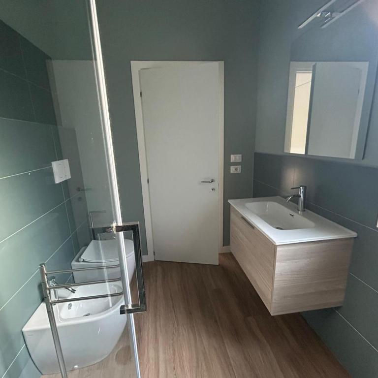 Daisy Garden 2, Bologna by Short Holidays - Two-Bedroom Apartment - 13