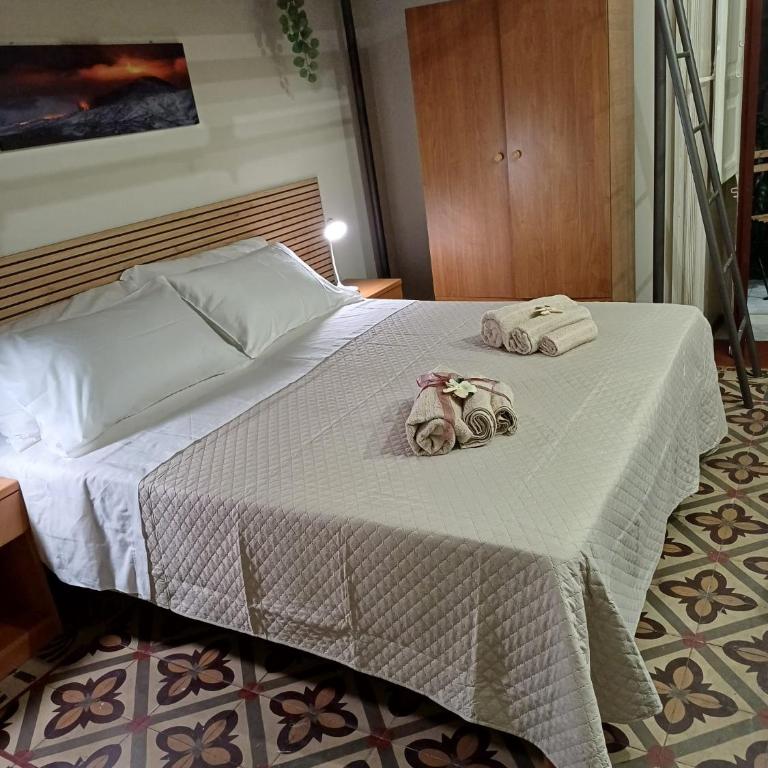 Domus Bella Civita - Centro Storico Catania - One-Bedroom Apartment - 4