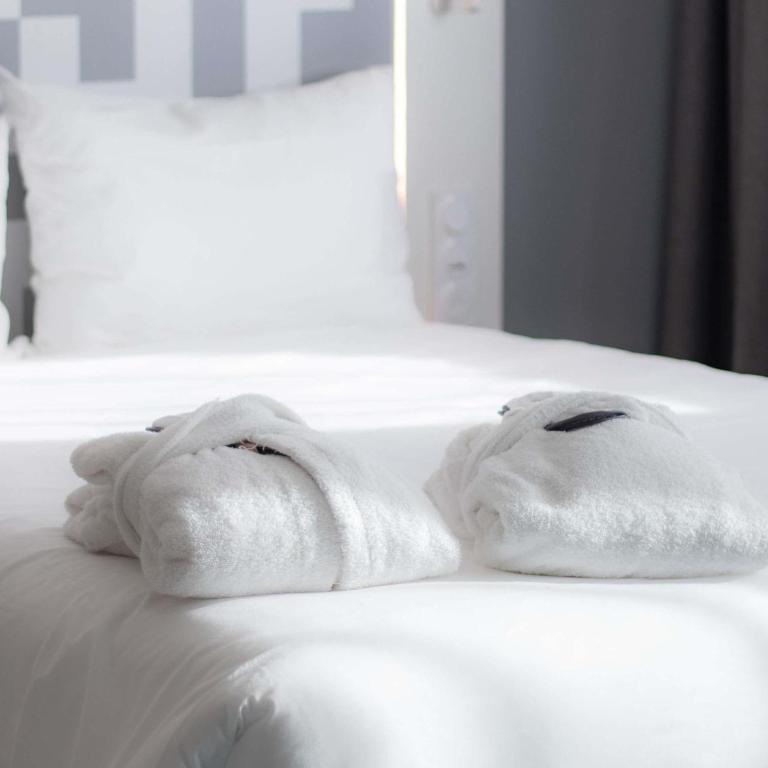 ibis Styles Béziers Centre - Chambre Double Standard avec Canapé - 8