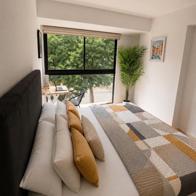 Moderno depa con piscina y gym cerca a Larcomar - Two-Bedroom Apartment - 3
