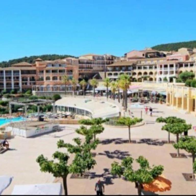 Cocon dans le village cap esterel - Apartment mit 1 Schlafzimmer - 5