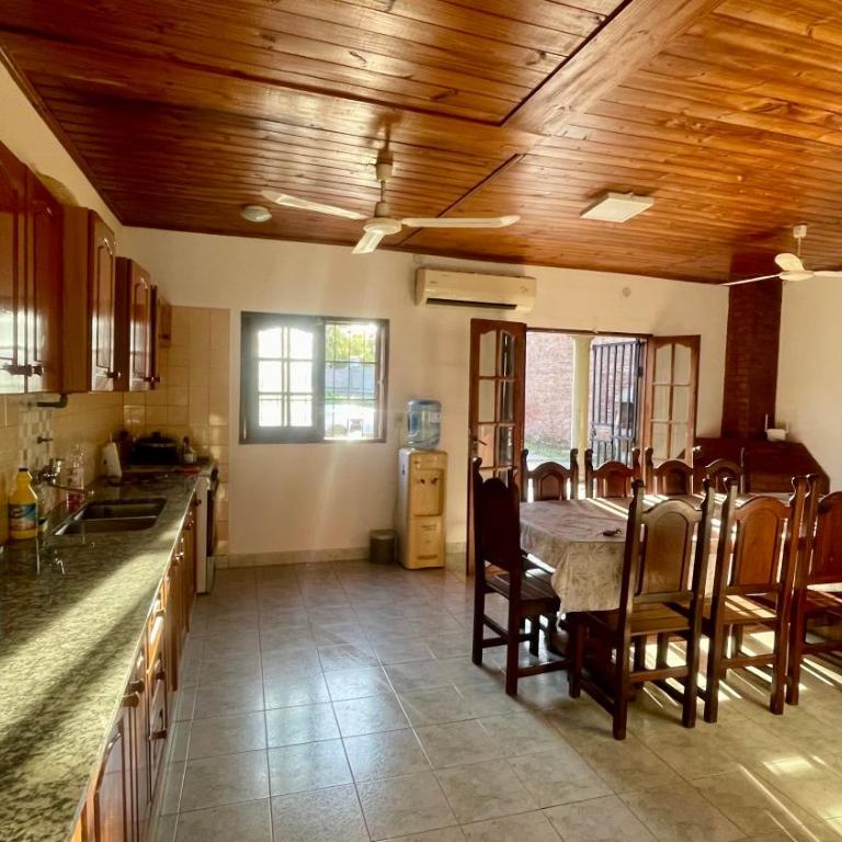 Alquiler temporario - Apartamento de 2 dormitorios con piscina privada - 2