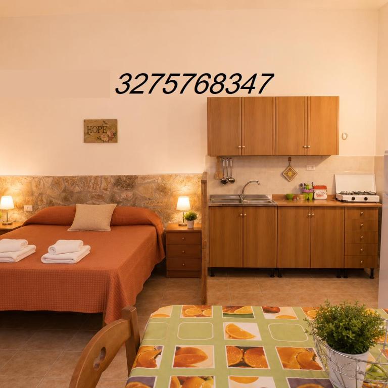 Monolocale Studio Quintino - One-Bedroom Apartment - 1