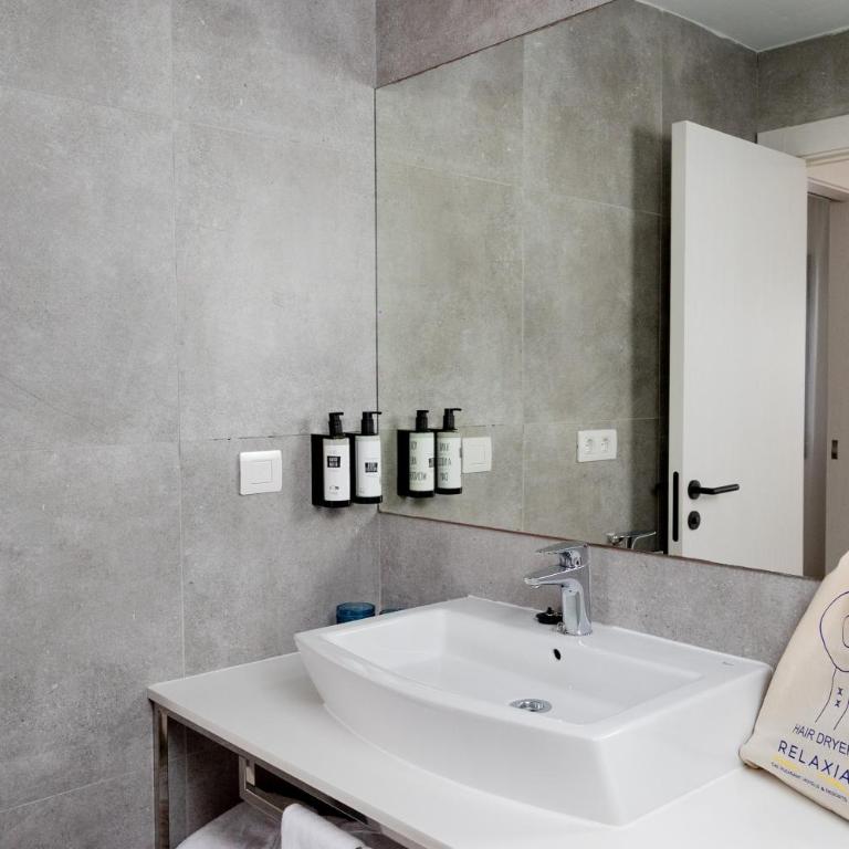 Relaxia Lanzasur Club - Aqualava Water Park - Deluxe Bungalow - 11