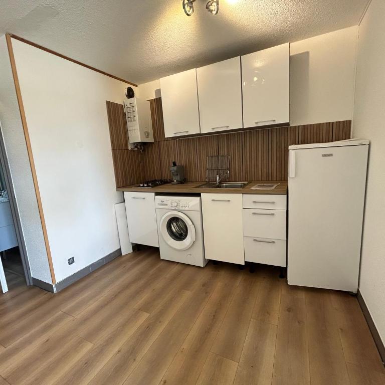 JEAN BART II Joli T2 cabine proche plage Richelieu Cap d'Agde - Apartment mit 2 Schlafzimmern und Balkon - 3
