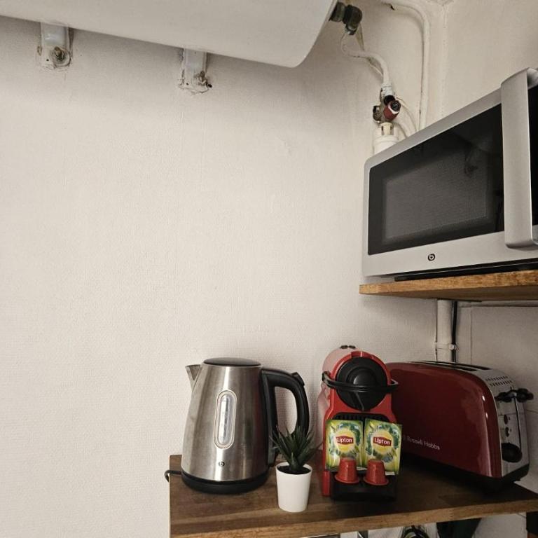 JOLI STUDIO RENOVE EN PLEIN COEUR DE L'ÂME De PARIS QUARTIER PANTHEON , NOTRE-DAME - One-Bedroom Apartment - 19