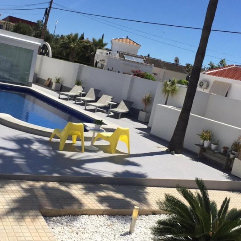 Calle de las Rosas - Villa con piscina privada - 19