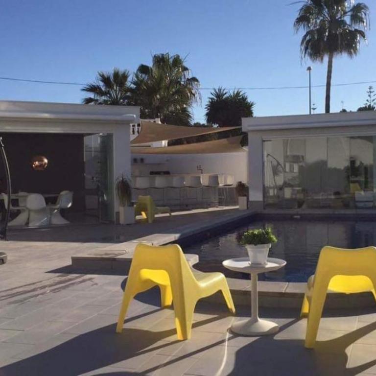 Calle de las Rosas - Villa con piscina privada - 23