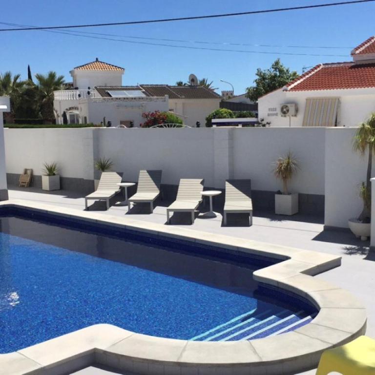 Calle de las Rosas - Villa con piscina privada - 31