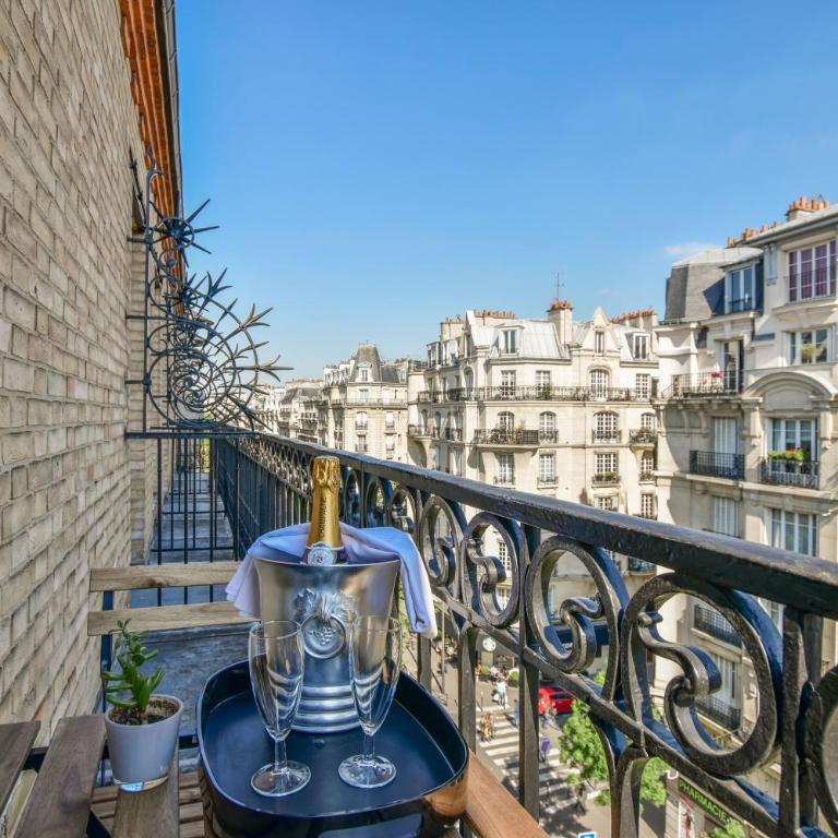 Hôtel Montcalm - Chambre Double avec Balcon - 3