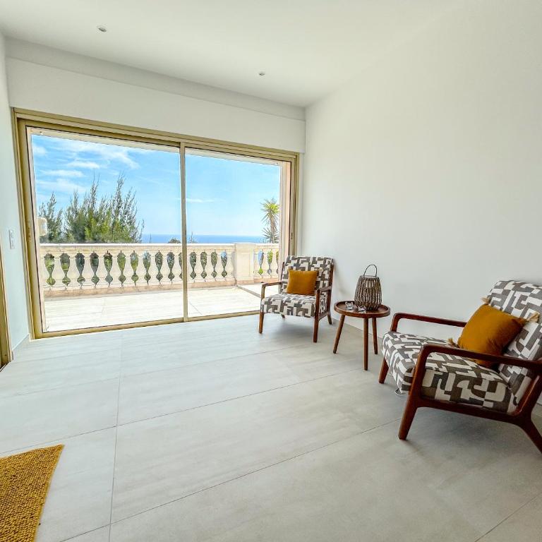 Luxueuse villa panoramique, vue imprenable sur la mer, piscine, 6 chambres à Anthéor - Villa con vistas al mar - 13