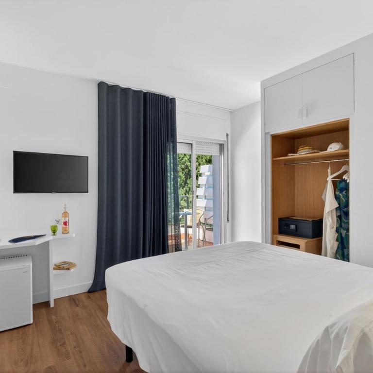 Hotel Cadaqués1962 by Fimedhotels - Habitación Doble con vistas a la montaña - 1 o 2 camas - 2