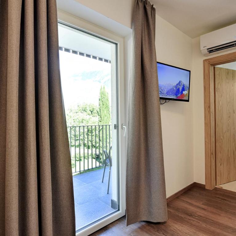 Chalet Anna - Appartamento con 1 Camera da Letto e Balcone - 3
