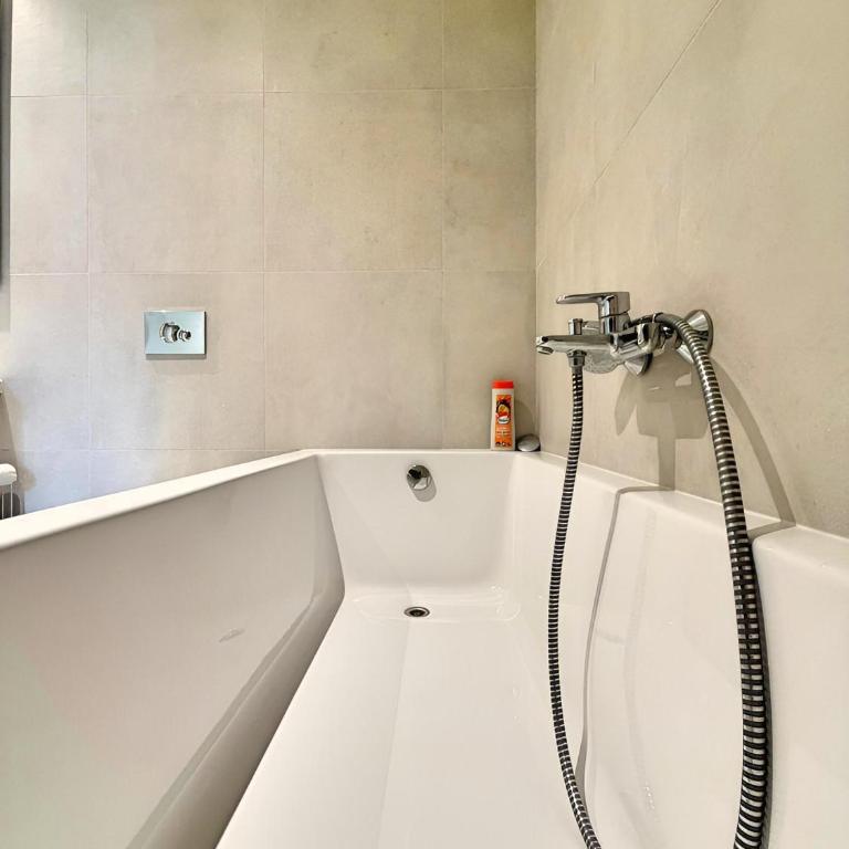 BW Grey Apartment Beograd na vodi - Apartman sa 2 Spavaće Sobe - 19