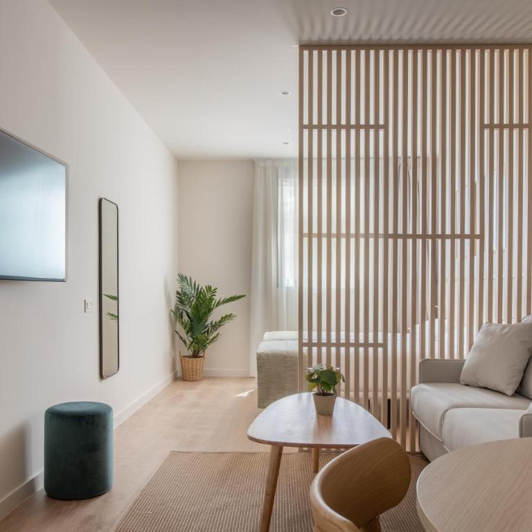 Líbere Seville Triana - Estudio - 19