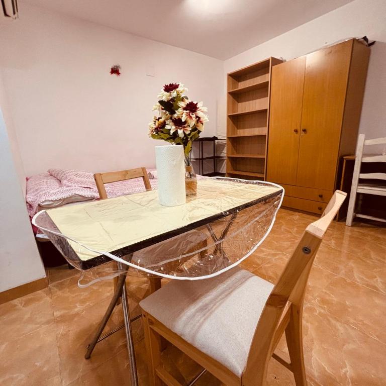 MK VALeNCIA - One-Bedroom Apartment - 6
