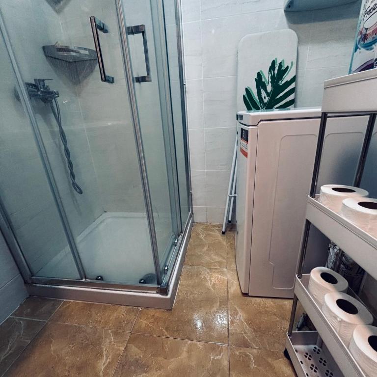 MK VALeNCIA - One-Bedroom Apartment - 8