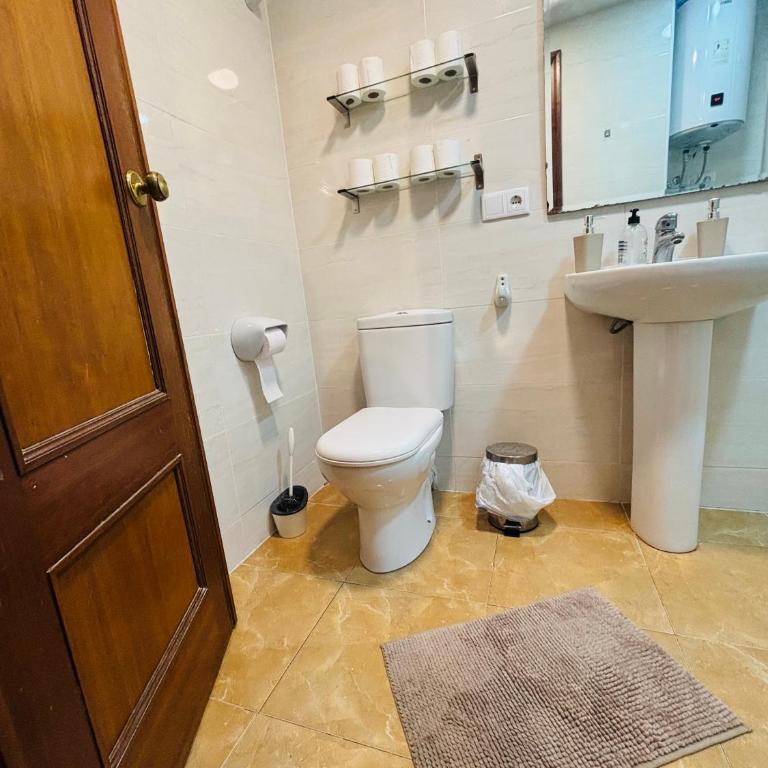MK VALeNCIA - One-Bedroom Apartment - 10