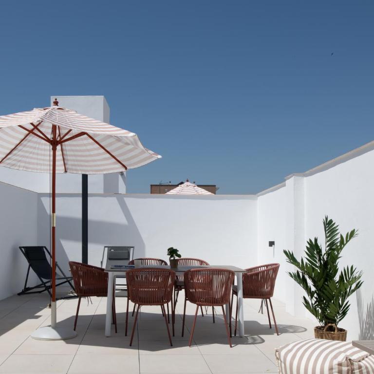 Líbere Seville Triana - Apartamento de 2 dormitorios con terraza - 1
