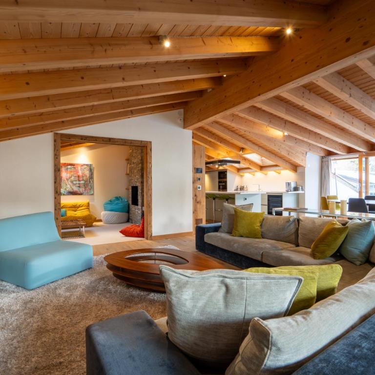 4 Bedroom Penthouse Apt in Flims Waldhaus - Apartment - 3