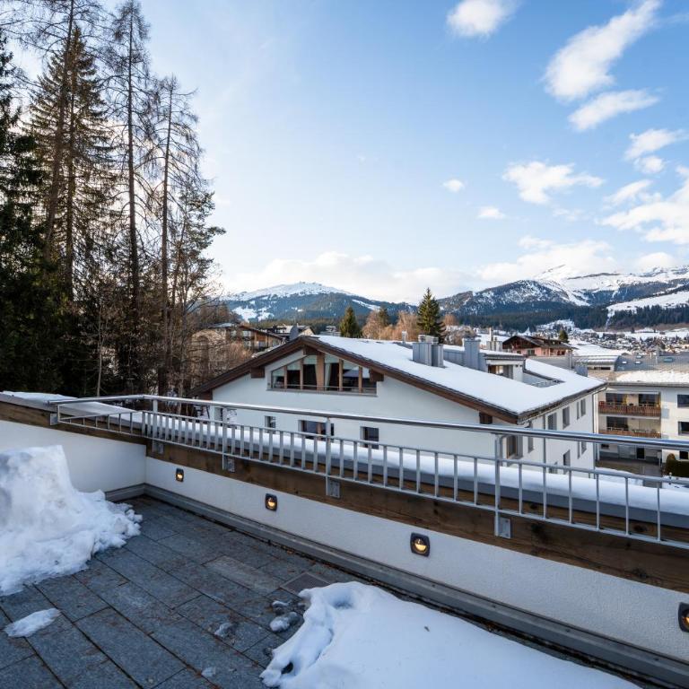 4 Bedroom Penthouse Apt in Flims Waldhaus - Apartment - 5