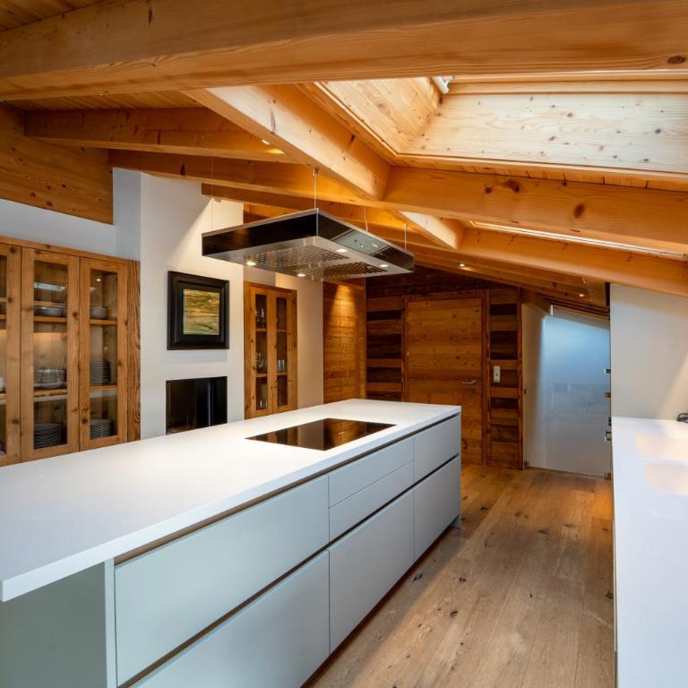 4 Bedroom Penthouse Apt in Flims Waldhaus - Apartment - 21