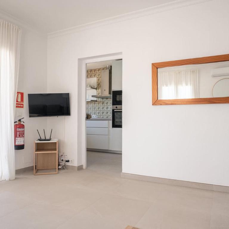 Villa Paloma - Magnificent Sea Views - Villa - 5