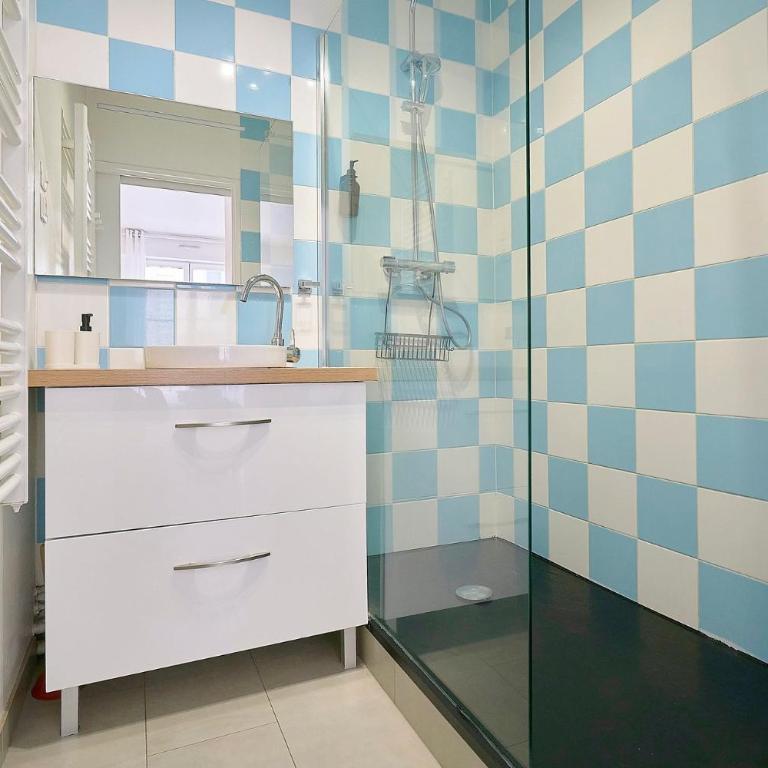 Functional flat in the heart of Old Lille. - Apartment - 17