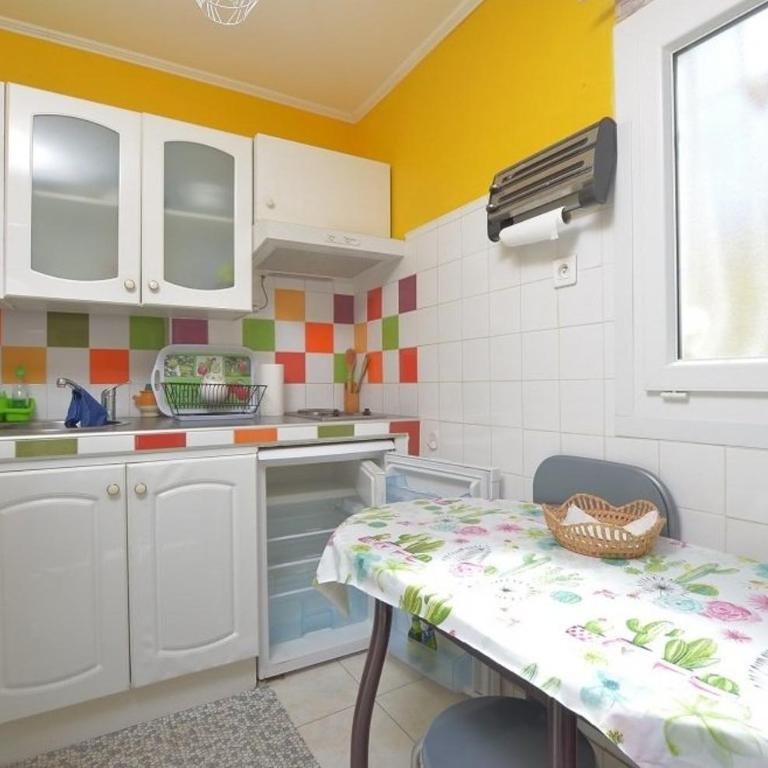 Impasse Madame, Studio 200m Plage - Proche centre - Studio-Apartment - 4