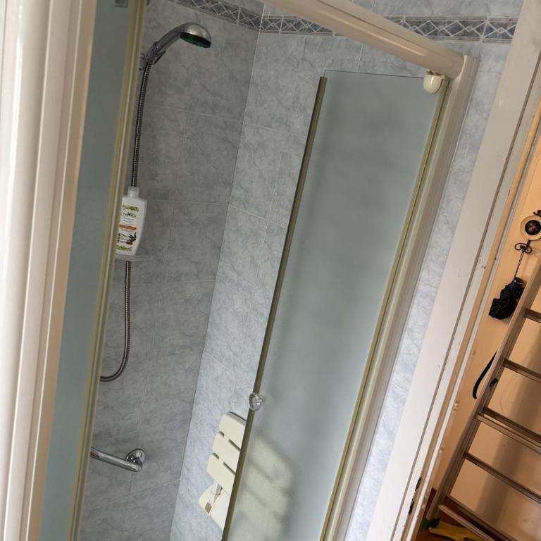 Spacious Apartment 20min from Piazza Maggiore - Two-Bedroom Apartment - 18