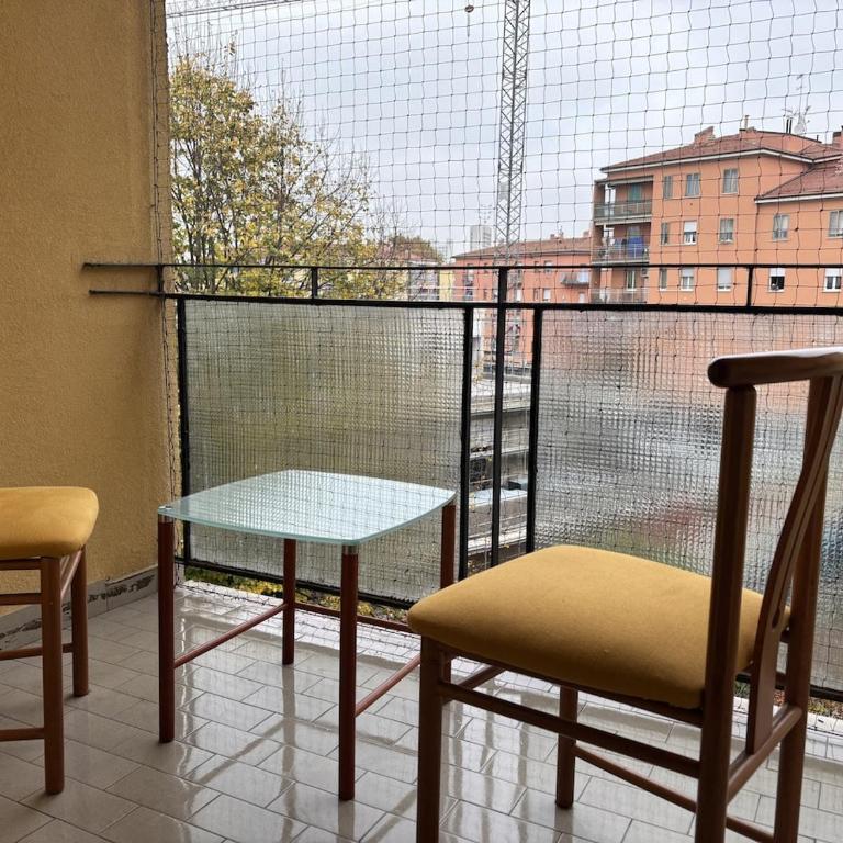 Spacious Apartment 20min from Piazza Maggiore - Two-Bedroom Apartment - 6