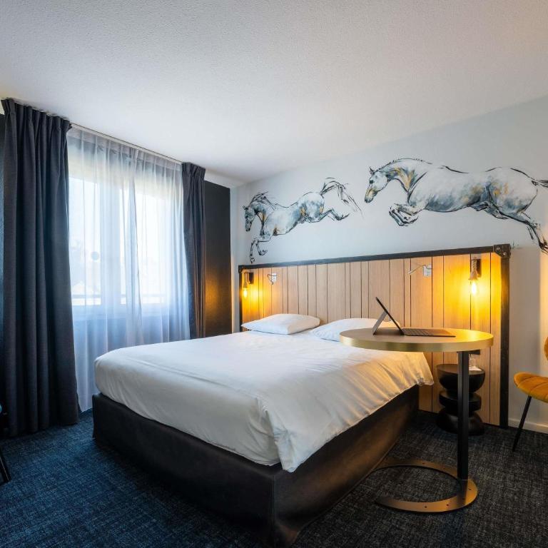 Mercure Bords de Loire Saumur - Chambre Lit Queen-Size Classique - 6