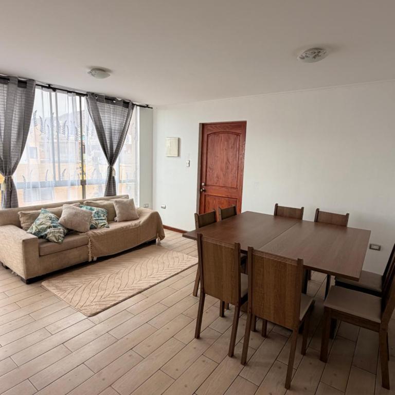 Amplio departamento - Three-Bedroom Apartment - 3