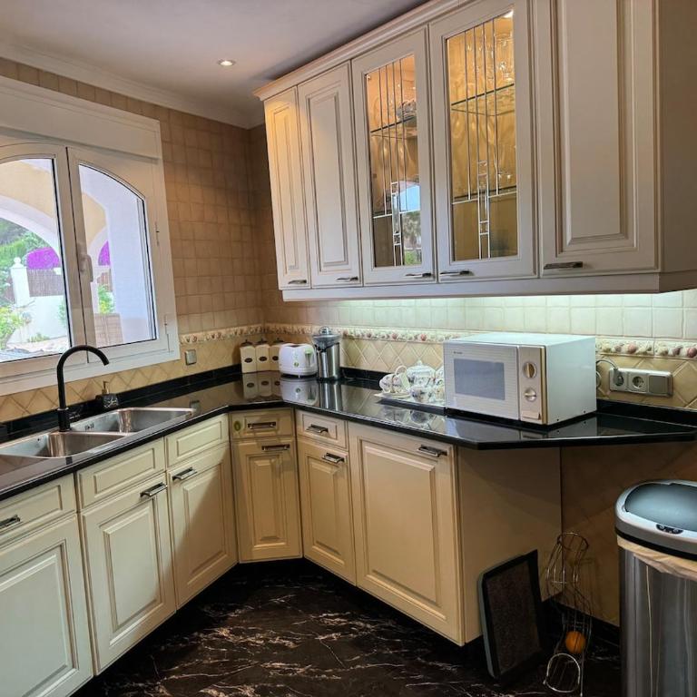 Villa Flor - Lovely 6 persons villa in Javea, close to amenities - Villa de 3 dormitorios - 7