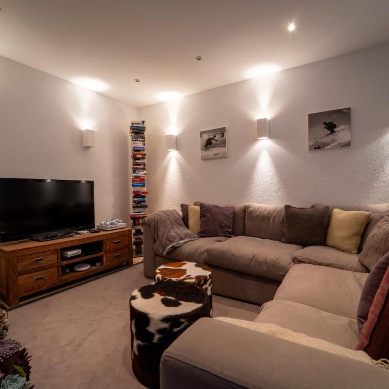 Spacious Family Apt Flims close to Lake Cauma - Apartment - 66