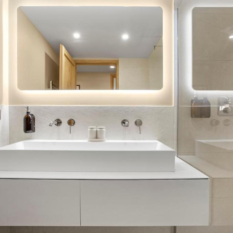 Beautiful apartment in St Tropez - Maison Lérins - Apartment mit 2 Schlafzimmern - 17