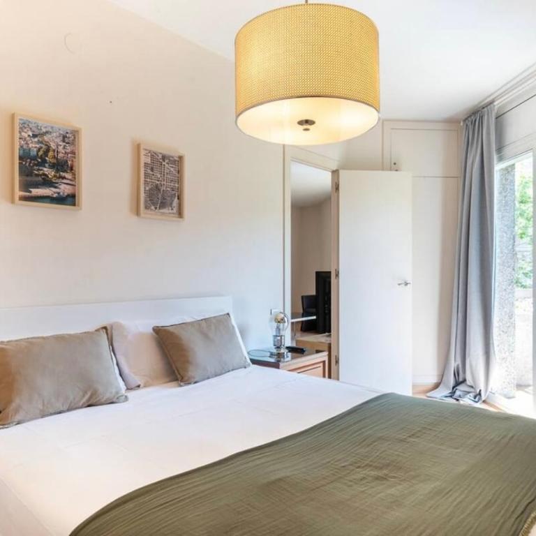 City Centre Eixample with parking - Apartamento de 3 dormitorios con vistas - 14